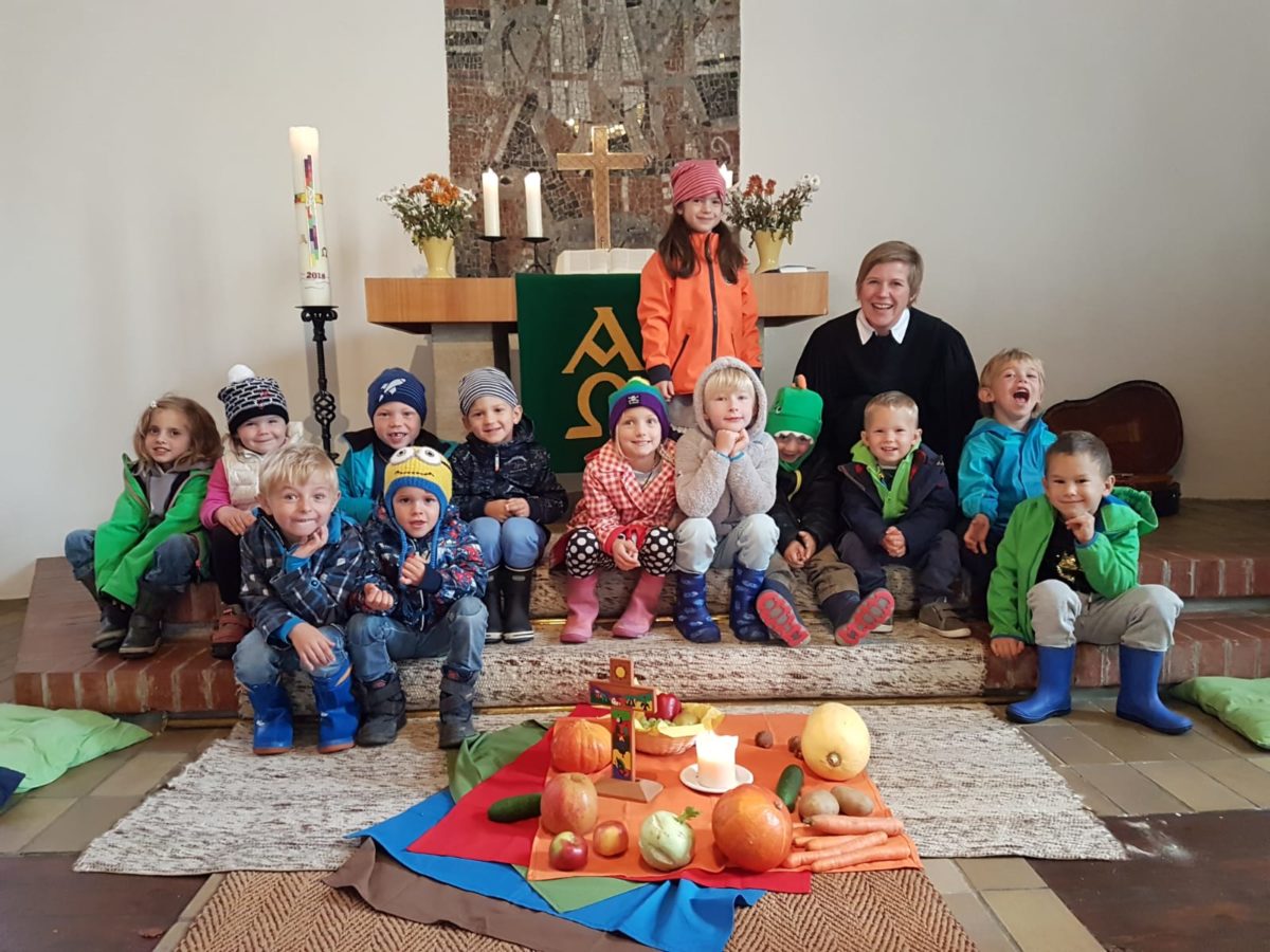 Montessori-Haus Grassau - Erntedank im Kindergarten